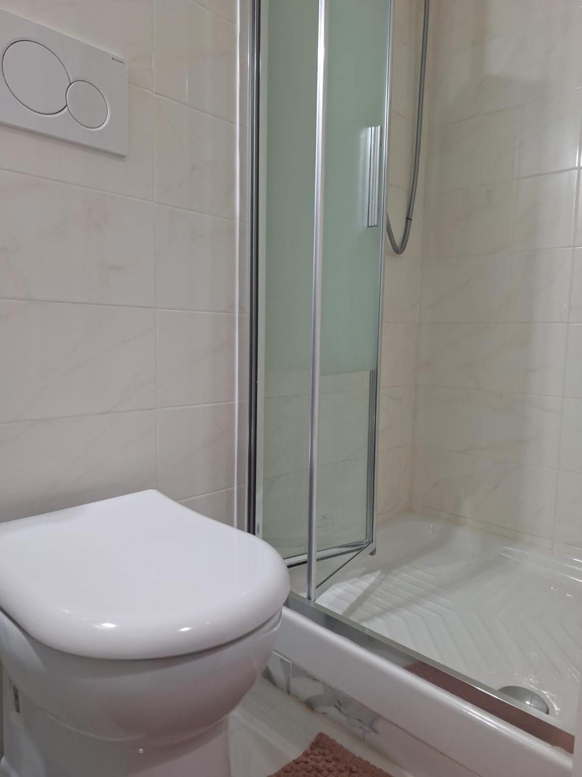 Casa Fanti 57 Hostel โรม ภายนอก รูปภาพ