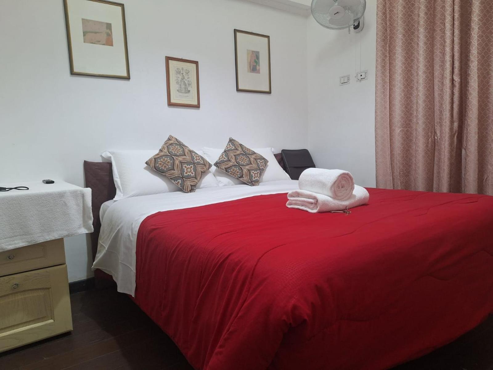 Casa Fanti 57 Hostel โรม ภายนอก รูปภาพ